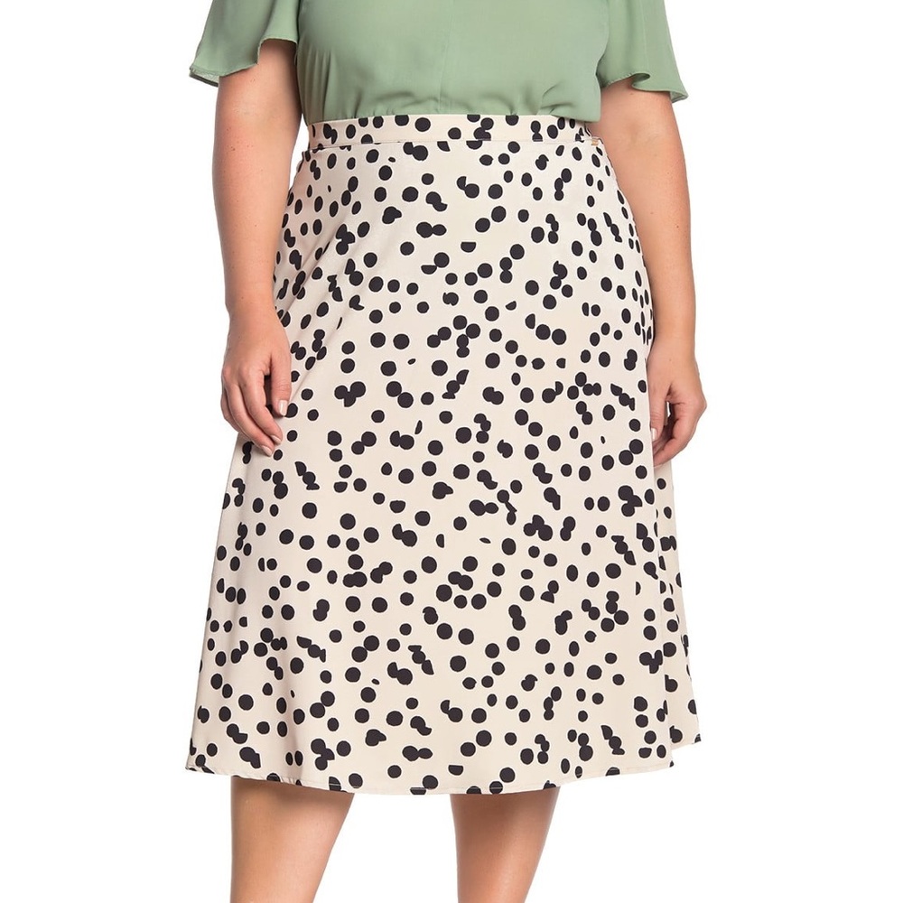 Tahari Black and Cream Dotted Midi Skirt